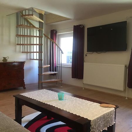 Apartamento möbliertes Wohnen in der Lübecker Ganghausperle Smart Exterior foto